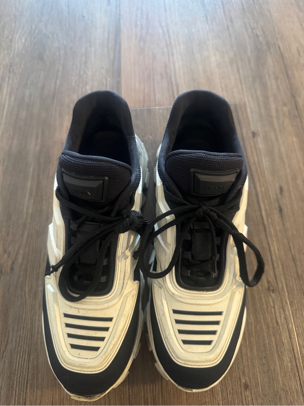 Prada cloudbust women’s sneakers - Picture 3 of 8